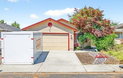 407 Canyon Way, Eagle Point, OR 97524