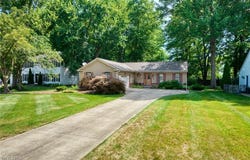 8303 Bradfords Gate Road, Olmsted Falls, OH 44138