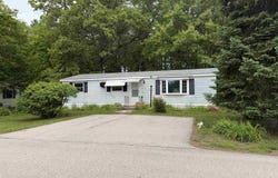 22 Fairfield Drive, Concord, NH 03301