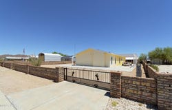 49583 Topaz Ave, Quartzsite, AZ 85346