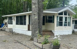 1 Robinson Way, Kennebunk, ME 04043