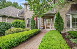 501 Turnberry Drive, Schererville, IN 46375