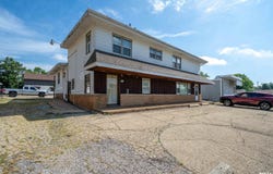 711 W RIDGE Road, Peoria, IL 61614