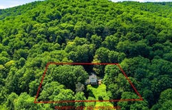 236 Covered Bridge Road, Johnstown, PA 15905