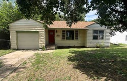 2234 W Maple, Enid, OK 73703
