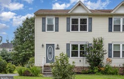 114 RUEL AVENUE, HANOVER, PA 17331