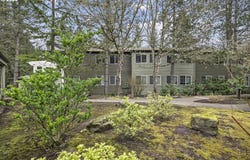 5062 FOOTHILLS DR, Lake Oswego, OR 97034