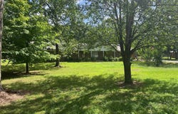 2195 Montgomery Dr, Waldron, AR 72958
