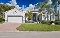 9057 Whitfield Dr, ESTERO, FL 33928