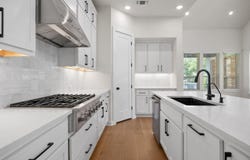 116 Three Oaks LN, Georgetown, TX 78628