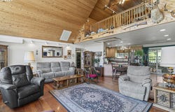 889 H Ave, Powers, OR 97466