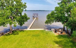 216 N Broadway Road, Azle, TX 76020
