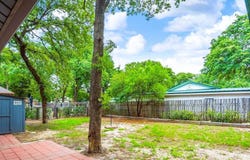 7521 Pawnee Trail, Lake Worth, TX 76135