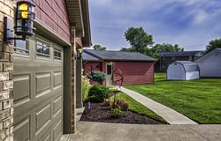 429 Linnwood Drive, Bluffton, IN 46714-1357