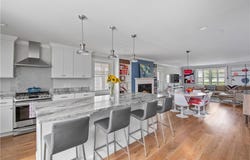 40 Kettle Point Avenue, East Providence, RI 02914