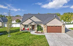 812 Kelli Lane, Filer, ID 83328