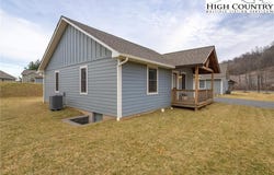 424 Townhomes Place, Boone, NC 28607