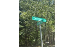 108 Confederate Drive, Unincorporated, MO 63050
