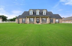 6417 Gehrig Circle, Burleson, TX 76028