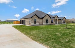 9295 Wintergreen Lane, Amarillo, TX 79119