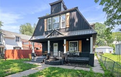 923 4th Avenue, Leavenworth, KS 66048