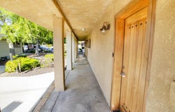 141 S Mirage Avenue, Lindsay, CA 93247