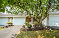 22 Running Creek Circle, Henrietta, NY 14623