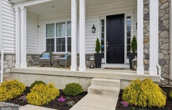 214 GROVE VALLEY COURT, CHALFONT, PA 18914
