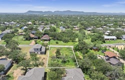Sleepy Hollow Drive, Kingsland, TX 78639
