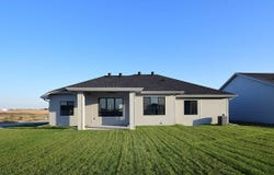 21115 Jessie Avenue, Elkhorn, NE 68022