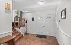 744 SIGNAL LIGHT ROAD, MOORESTOWN, NJ 08057