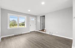 728-30 S Leonard Street, Liberty, MO 64068