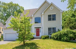 31 Bishop Road, West Hartford, CT 06119