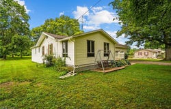 1539 Kenyon Avenue SW, Massillon, OH 44647