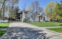 2674 High Hampton Trail, Cuyahoga Falls, OH 44223