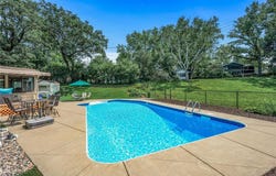 9030 Kell Circle, Bloomington, MN 55437
