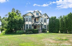 813 E Fairplains Street, Greenville, MI 48838