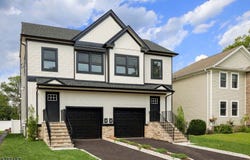 206 Willow Ave, Garwood Boro, NJ 07027-1327