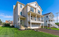 56 W Washington Avenue, Atlantic Highlands, NJ 07716