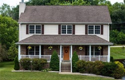 405 Crestridge Dr, Hempfield Twp, PA 15601