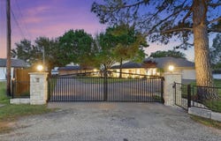 3336 Midway Court, Granbury, TX 76049
