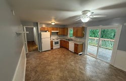 61 Edgehill Dr, Collinsville, VA 24112