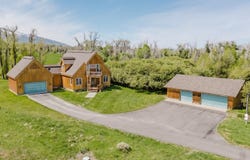 1225 Country Lane, Lamoille, NV 89828