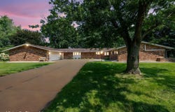5026 Robinwood Drive, Monroe, MI 48161