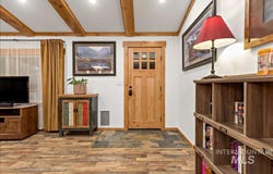 79 Sunset Loop, Cascade, ID 83611
