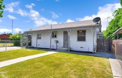 325 Oleander Avenue, Lemoore, CA 93245