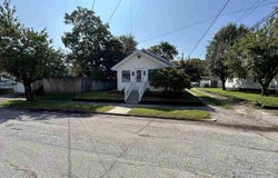 117 N 14th Street, Vincennes, IN 47591