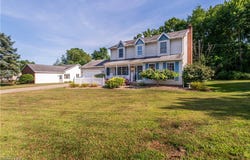 2521 Meadowwind Lane NE, Massillon, OH 44646