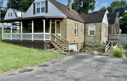 1131 S Park Drive, Fairmont, WV 26554