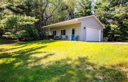 725 Packer Drive, Hudson, WI 54016